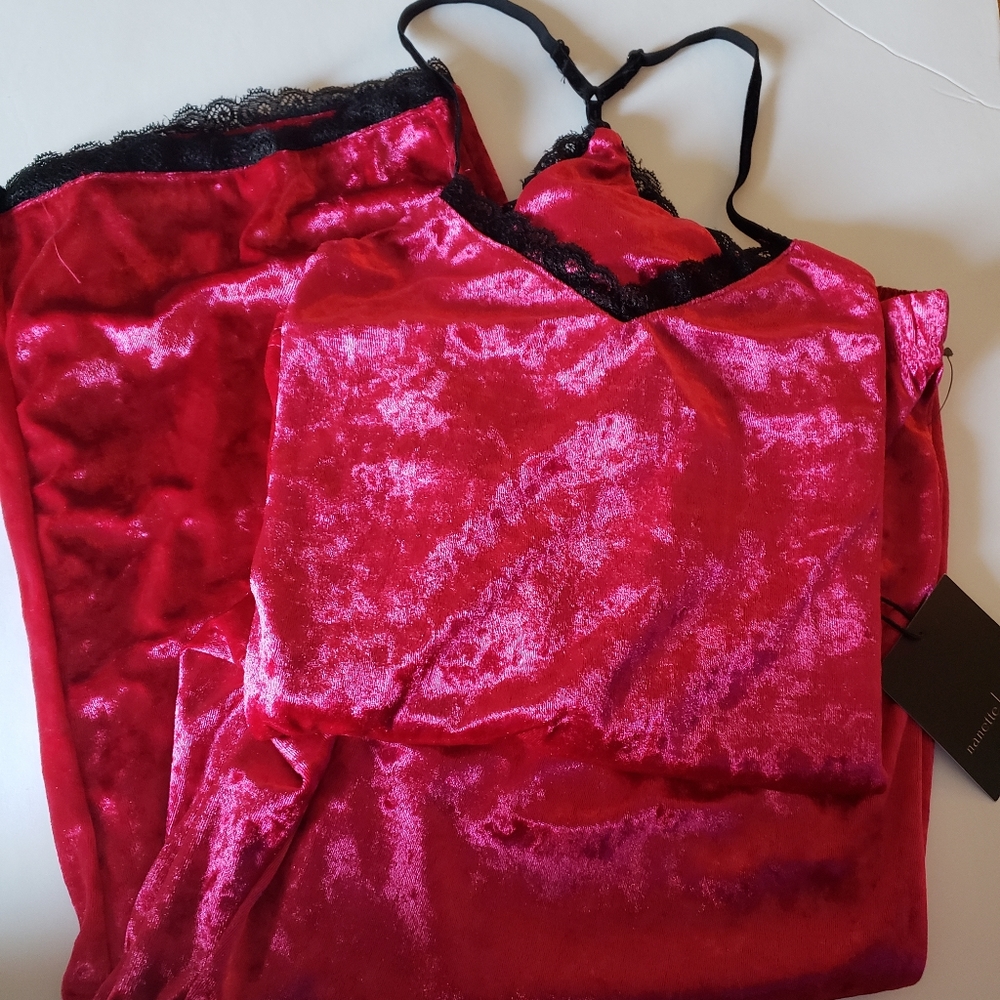 Nanette Lepore Velvet Pajamas set Red Size L